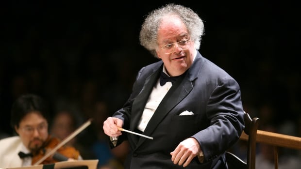 NY Met Opera's Longtime Conductor Accused of Abusing Teen