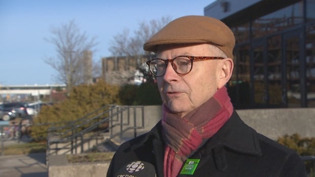 Ches Crosbie