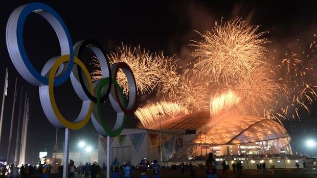 sochi-fireworks-1180
