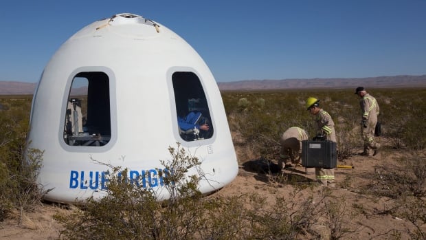 For the first time, private space company Blue Origin has successfully launched a crew capsule with real windows, measuring 73 centimetres wide and 110 centimetres tall. The capsule was released in Texas nearly 100 kilometres above the ground and landed using a parachute.