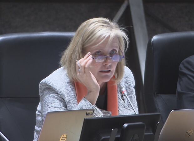 Coun. Diane Deans