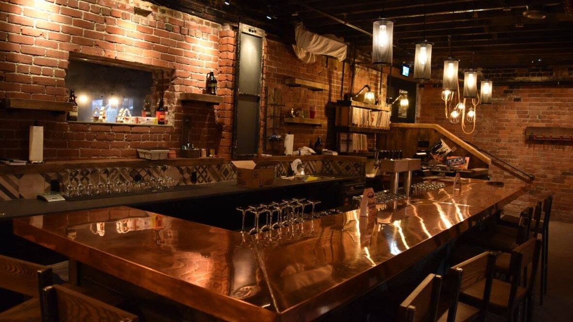Flappers Fiddlers And Fine Dining Your Guide To New Years Eve 2018 Cbc News Flappers Fiddlers And Fine Dining Your Guide To New Years Eve 2018 Cbc News
