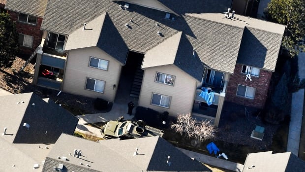 One police officer dead, four more wounded in Colorado mass shooting One police officer dead, four more wounded in Colorado mass shooting
