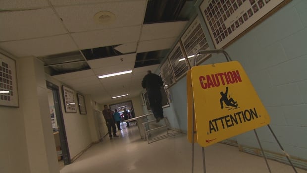 Pipe bursts affect all buildings, not just homes. An Ottawa plumber has tips to avoid getting soaked.