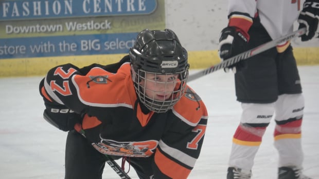 10-year-old's suspension by Hockey Alberta being called 'heavy-handed' | CBC News