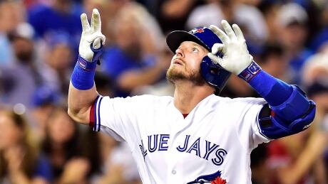 The Blue Jays and third baseman Josh Donaldson have agreed to terms on a one-year contract worth $23 million US, a record for an arbitration-eligible player. donaldson-josh-081517-620