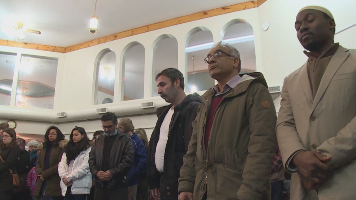 st johns muslim personals Hey dudes, any guys in st john's or mt pearl looking for discreet action 31, 5'9, 190, lives alone be under 40. st johns muslim personals Hey dudes, any guys in st john's or mt pearl looking for discreet action 31, 5'9, 190, lives alone be under 40.