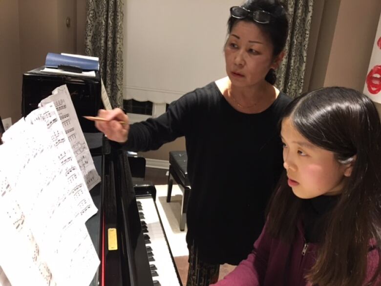Ottawa piano student to take stage at Carnegie Hall CBC News