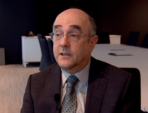 Dr. Yves Robert