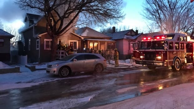 Fire crews investigating Regina house fire