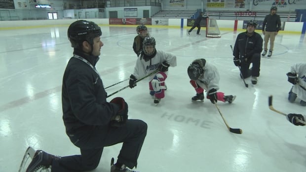 Syrian hockey lessons