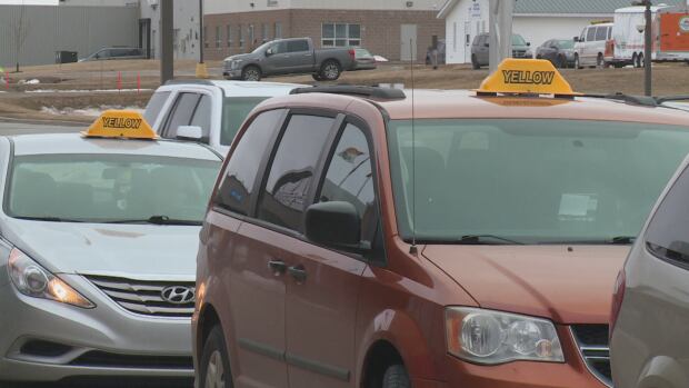 Charlottetown taxi fares set to increase by $1 under bylaw changes