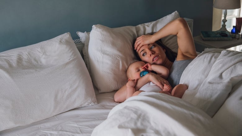 780px x 439px - Why moms who co-sleep with their babies past 6 months might feel more  depressed than solo sleepers | CBC Life