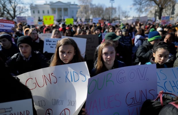 Student walk out gun violence protest