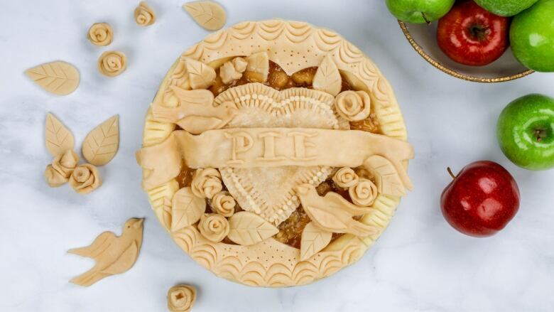 Watch How Simply This Intricate 3d Pie Art Comes Together And We