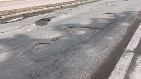 potholes-caa-worst roads