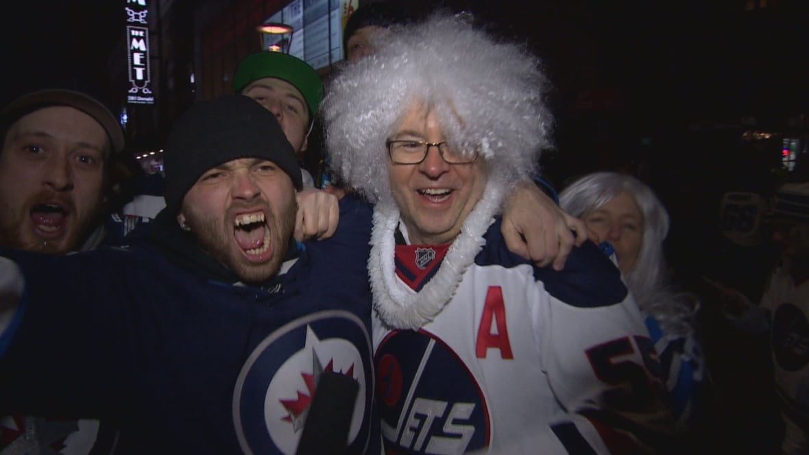 How a painful playoff history made the Jets' Game 1 win even more special