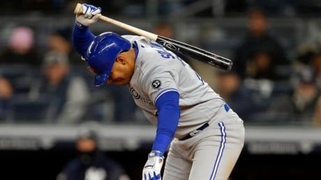 Jays' bats cool off as rally falls short against Yankees