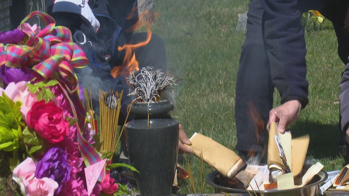 Tomb sweeping tradition extra special this year as Chinese community