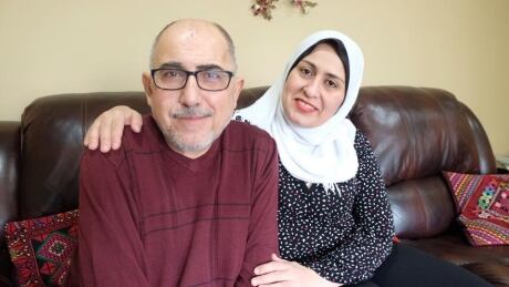 <div>'Why is he out of jail?' asks recent victim of man charged in fatal stabbing</div> <div>'Why is he out of jail?' asks recent victim of man charged in fatal stabbing</div>
