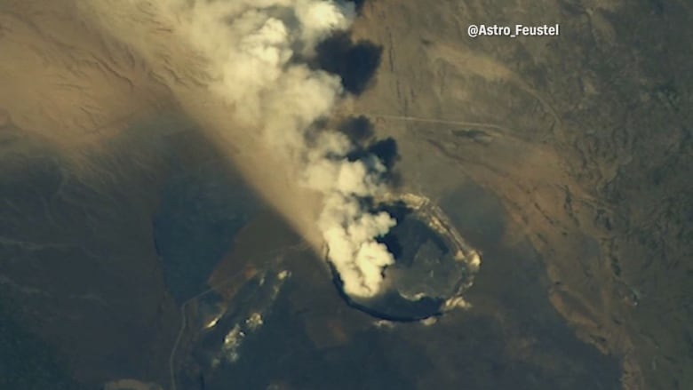 Before-and-After Satellite Images Show Damage Caused By Lava From Hawaii's Kilauea Volcano