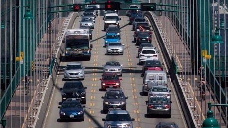 Crews are doing maintenance work overnight Saturday and into Sunday morning. Traffic Vancouver