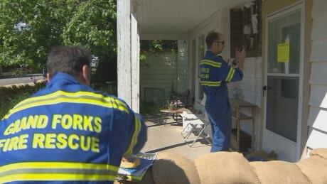Crews are inspecting businesses and homes in Grand Forks, B.C. after historic flooding put 3,000 people under evacuation orders. Grand Forks inspection