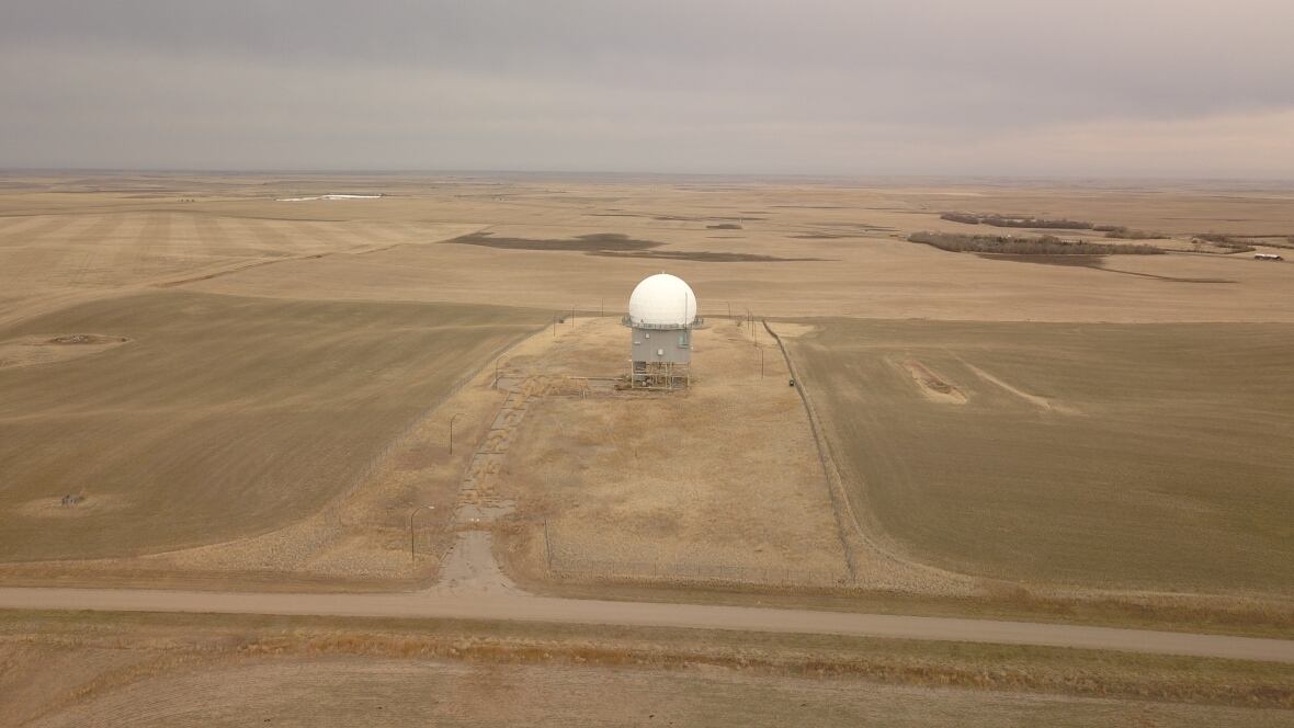 Edmonton museum sets sights on restoring Cold War radar tower CBC News