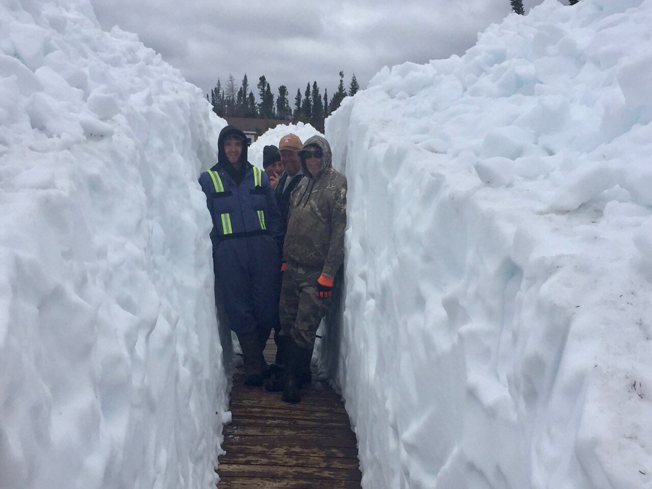 6 Feet Of Snow Around Labrador Lodge Unprecedented This Late In June Cbc News