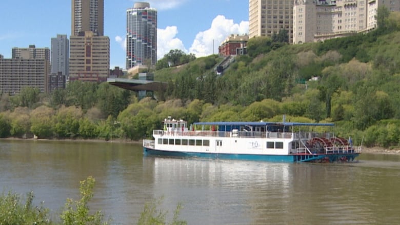 edmonton river cruise