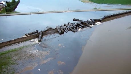 Iowa train derailment