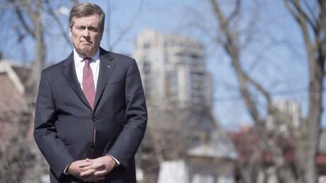 Mayor John Tory won't apologize for calling gunmen who wounded 2 young girls 'sewer rats'