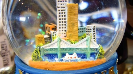 Tourism is booming, says the province crediting smart marketing and a low dollar. Vancouver snow globe