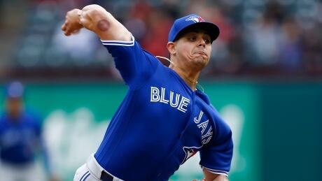 Baseball does not have a problem with Blue Jays closer Roberto Osuna returning from a domestic violence suspension while a legal charge could remain pending. osuna-roberto