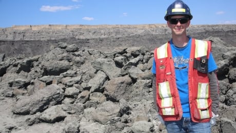 Marine reptile fossils found at Fort McMurray area worksite thumbnail