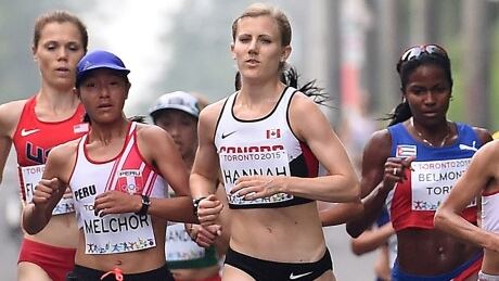 Canada’s Rachel Hannah, who will run the Berlin Marathon for the first time on Sunday, is feeling “strong and powerful” less than a year after suffering a stress fracture in her right foot and stress reaction near her left femur, or thighbone. hannah-rachel-150718-1180