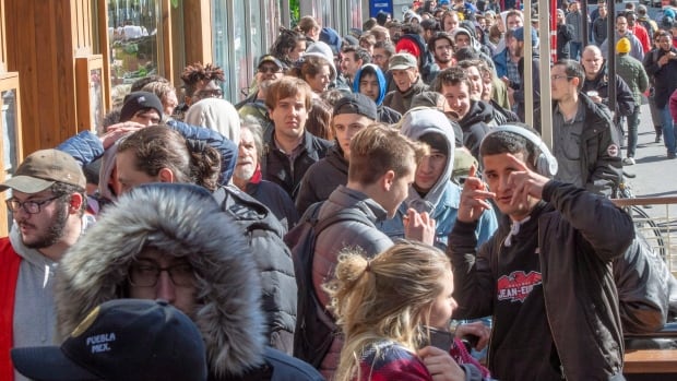 Quebec cannabis stores already short on supply a day after legalization