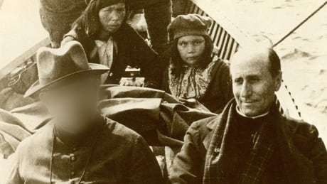 Father Edouard Meilleur, OMI, right, worked in Manawan, Que., from 1938 to 1953. Elders recall that he'd slip his hands under girls' dresses as they confessed to him.
Enquete- Oblate priests sexual abuse