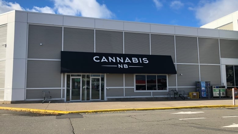 Marijuana is now Legal in Canada (Oct 17, 2018) - Page 4 Cannabis-nb