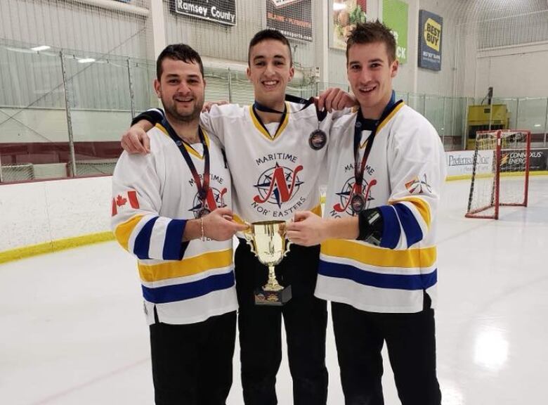 Maritime mixed broomball team wins silver at world tournament CBC News