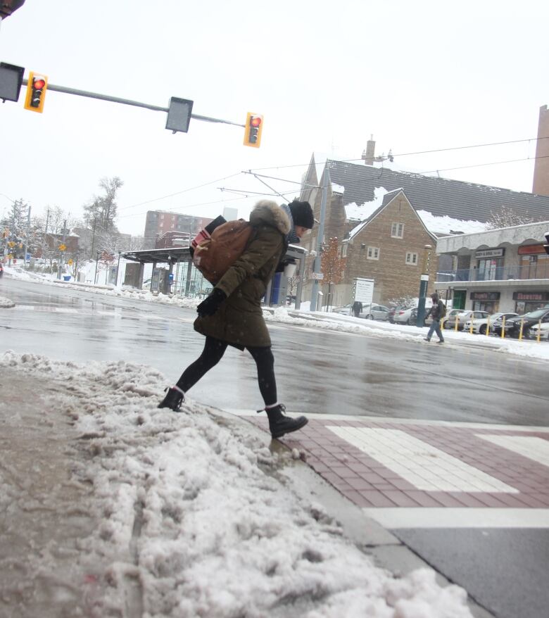 Thursday's snowfall breaks record in Waterloo region CBC News
