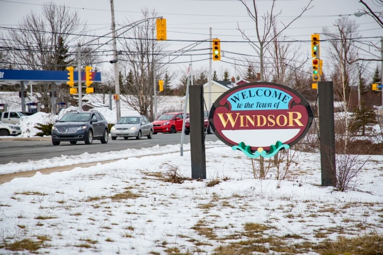 Windsor amalgamation plan blasted by some West Hants residents CBC News