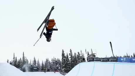 Canada's Cassie Sharpe, pictured at qualifiers in Copper Mountain Colo., won ski halfpipe silver in the season's first World Cup event on Friday. sharpe-cassie-120718