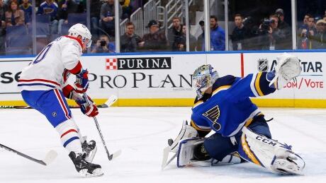 Rookie Binnington makes 28 saves as Blues top Habs