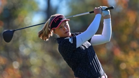 Brooke Henderson, from Smiths Falls, Ont., shot four-under on Friday to take a two-shot lead at the Tournament of Champions in Florida. f62t9479_20190118105405269.jpg