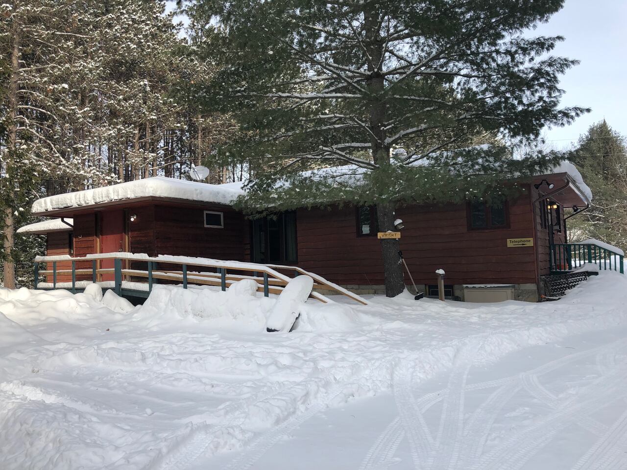 Former Girl Guides Banding Together To Save Ottawa Camp Cbc News