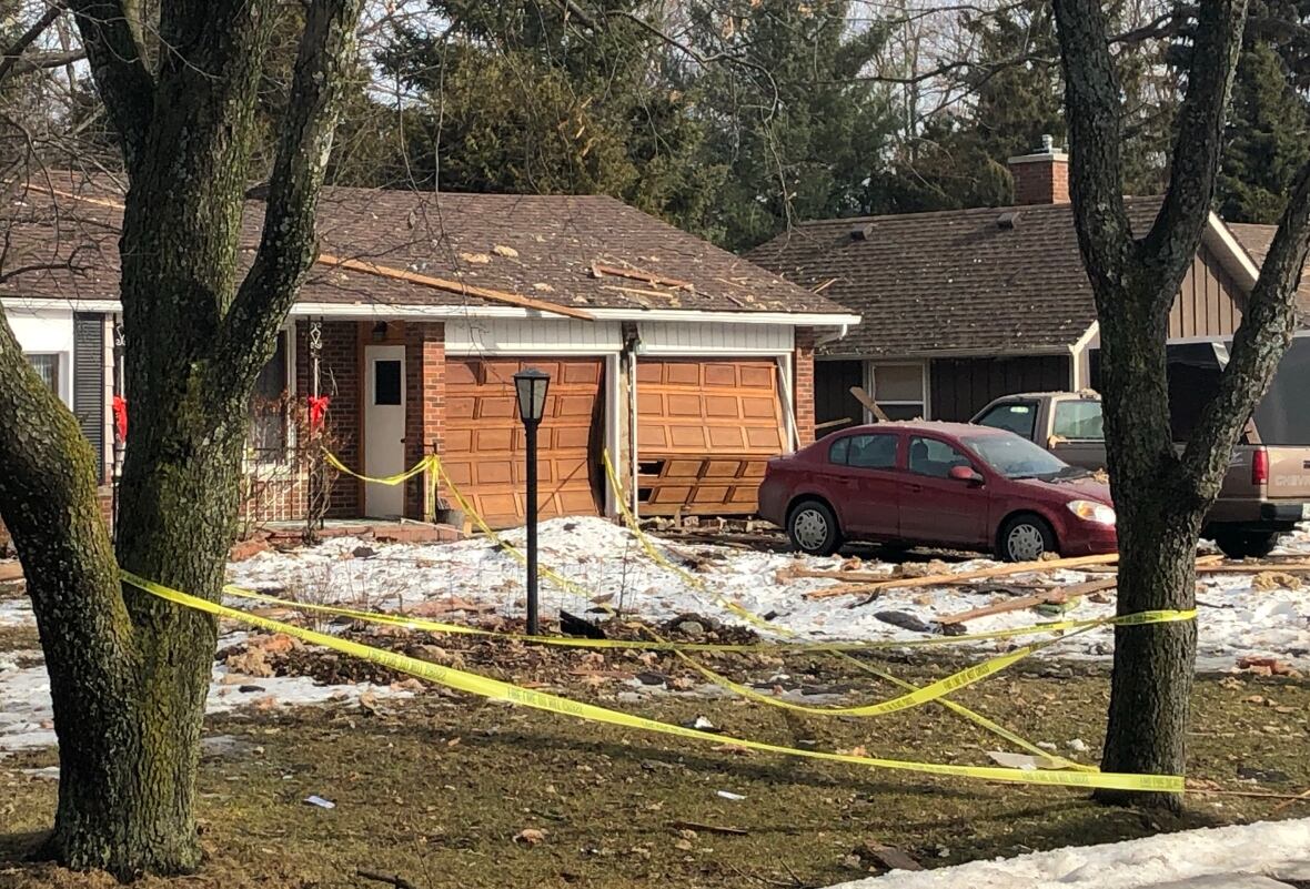 4 Caledon homes deemed 'unsafe to occupy' after fatal weekend blast
