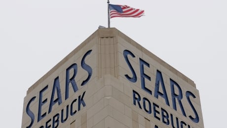 Bankruptcy judge gives Sears another chance, approves sale to chairman