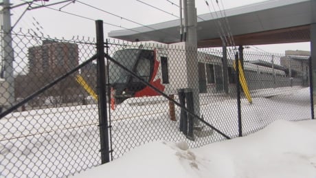 An O-Train rolls through uOttawa station in February 2019. uottawa station light rail lrt confederation line train test