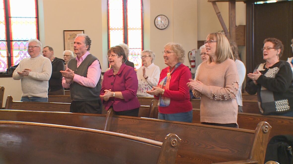 How a jazz singerturnedminister is bringing upbeat music and lively